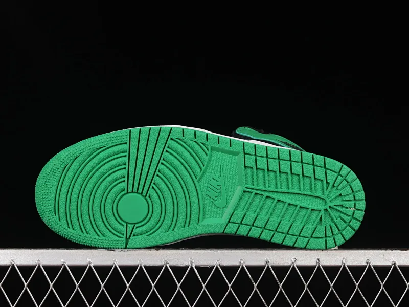 All Categories Air Jordan Jordan Series Basketball Shoes Air Jordan 1 High Made in Guangdong Pure Original Air Jordan 1 High OG "Lucky Green" AJ1 Joe 1 Celtics Black Green Toe DZ5485-031